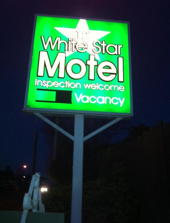 12 White Star Motel Timaru Exterior photo