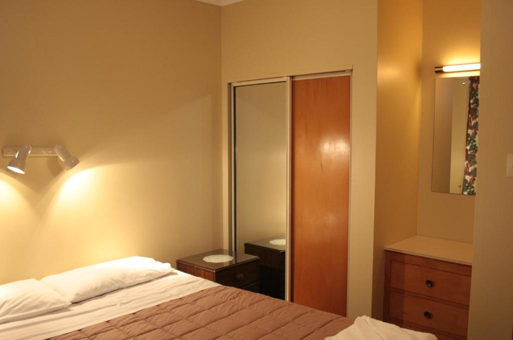 12 White Star Motel Timaru Exterior photo